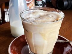 -ROAST coffee & eatery