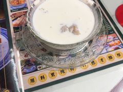 -广信牛奶甜品世家(台东店)