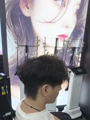 -藤野造型烫染·漂发