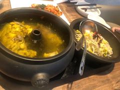 云海肴汽锅鸡-云海肴云南菜(浦江欢乐颂店)