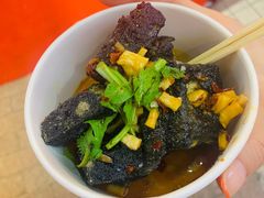 -黑色经典臭豆腐·湖南特产(步行街店)