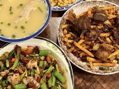 -醉八仙热酒馆(渝中店)