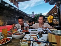 -隔壁老王·家常云南菜(花巷店)