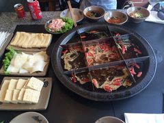 -疯狂的筷子老灶九宫格火锅