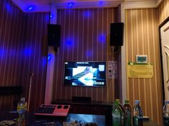 -皇马纯KTV·量贩·聚会(民治店)