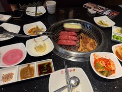 -木槿花韩式炭烤·熟成肉工坊(孙文东路店)