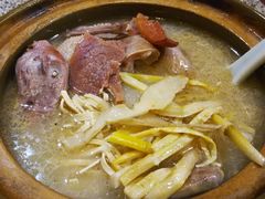玉竹火瞳麻鸭-南京大牌档(香港广场店)
