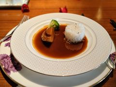 鲍鱼汁蚝皇扣八头南非干鲍鱼-王府井文华东方酒店-紫膳餐厅