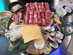 芝士肥牛年糕火锅-Meet Sun韩式大排档(五一广场7MALL店)