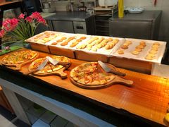 -新艺自助美食城(中山路店)