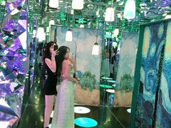-成都梵高星空艺术馆(春熙路旗舰店)
