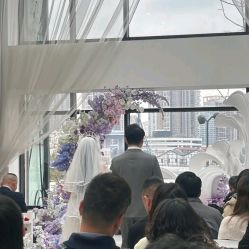 -花嫁丽舍婚礼殿堂(世博江景店)
