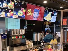 -麦当劳(哈西万达店)