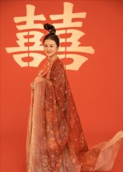 点击看大图 -挪娅婚纱摄影皇家会所