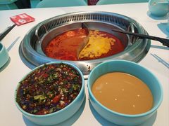 -季季红火锅(柳州城中万达二店)
