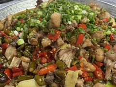 -廖哥泡椒兔(峨眉店)