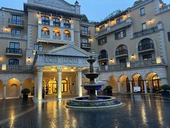-丽晶美庐·玉兰餐厅