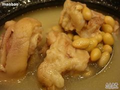 猪手黄豆特写-楚畹园