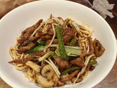 生炒黄牛肉面-寻裕记·现炒浇头面(人民广场店)