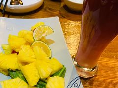 青柠檬拌鲜菠萝-云海肴·汽锅鸡·云南菜(天津国金汇店)