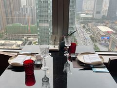 -新鲜特色餐厅(香格里拉大酒店)
