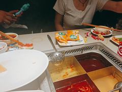 -海底捞火锅(九久奥特莱斯店)