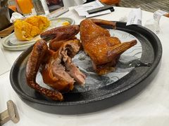 脆皮红烧乳鸽-翠园(北京王府中环店)