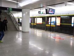 -靖江路(地铁站)