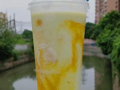 牛油果很芒-瑞幸咖啡(深圳东门中心城店)