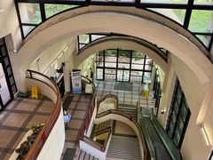 -香港大学