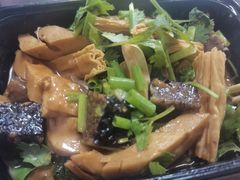 -泰粗卤加热卤味(假日城堡店)