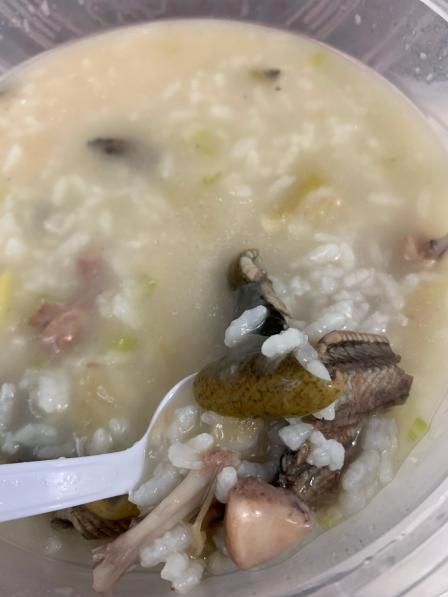 食德砂锅粥(福星店)-"点的是单人份的黄鳝田鸡粥,挺好吃的,黄鳝.