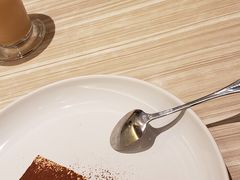 -必胜客(东大桥店)