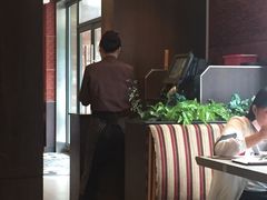 -必胜客(环球店)