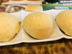 酥皮焗叉烧包-添好运点心专门店(深水埗店)