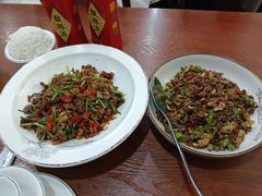 -湖南人家湘菜馆(镇江路店)