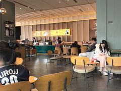 -星巴克臻选(湛江鼎盛广场店)