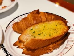 法式蒜香面包-爱丽丝牛排西餐厅(光谷步行街店)