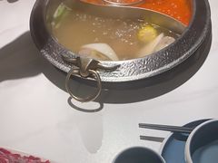 -左庭右院鲜牛肉火锅(金山万达店)