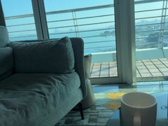 -SU lounge the lake view湖景酒廊