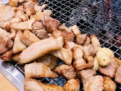 -肉甲韩国木炭烤肉(新壹街1店)