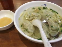 -周素珍湖州大馄饨(直戒坛寺巷店)