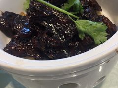 炆火温牛腩-老人和饭店(打浦路店)