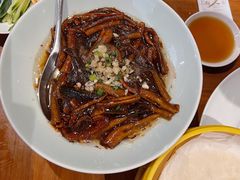 进口白胡椒响油鳝丝夹饼-上海人家花樣年华(中山公园店)