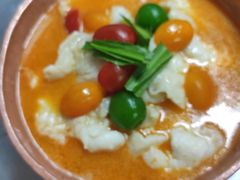 版纳野果酸汤鱼-云海肴·汽锅鸡·云南菜(天山百盛优客店)