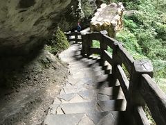 -龙水峡地缝景区