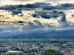 -孔雀湖生态旅游区