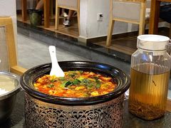 -万重锦·人文川菜馆(骡马市店)