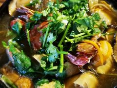 -农家飘香卤味砂锅(三角地店)
