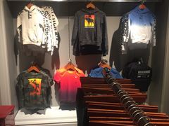 -Abercrombie&Fitch(德基广场店)